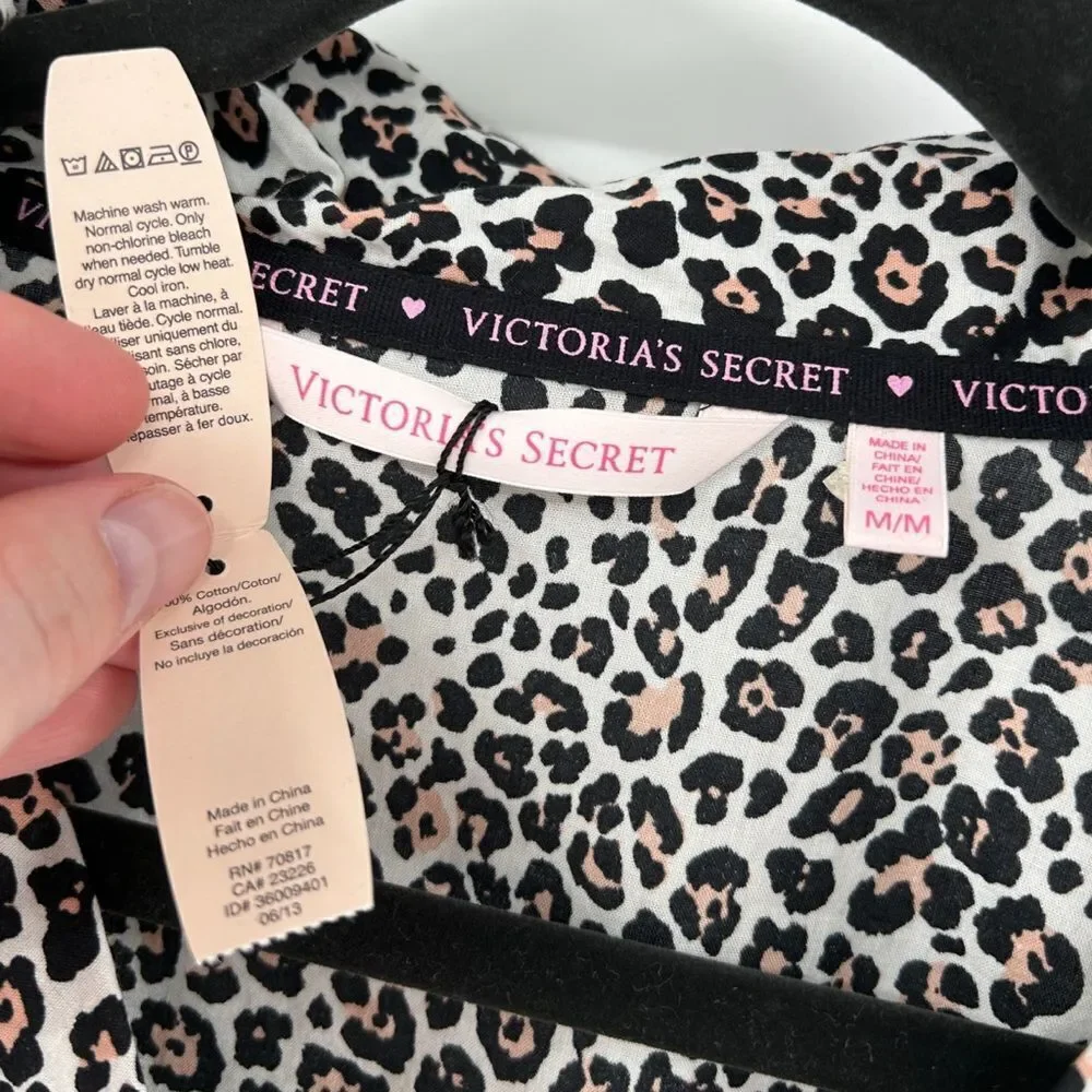 Victoria's Secret Leopard Cheetah Print Button Down Pajama Top NWT Size Medium